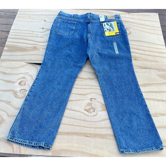Lee Straight Leg Medium Wash Jeans Men’s Fit 44x32 Blue NWT - Picture 5 of 8